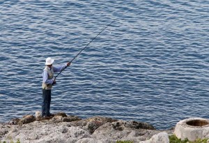 Απαγόρευση ψαρέματος στους ποταμούς και παραποτάμους της ΠΚΜ για το 2019
