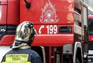 Καλαμαριά Θεσσαλονίκης: Φωτιά σε  4ο-5ο λύκειο στην περιοχή Βότση