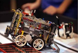 Δήμος Θεσσαλονίκης: Δωρεάν εργαστήρια ρομποτικής για παιδιά «Ρομποτική 100 και Ρομποτική 200»