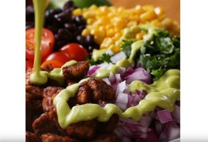 4 συνταγές για σούπερ πρωτεϊνικές σαλάτες λαχανικών που θα λατρέψουν όλοι (βίντεο)