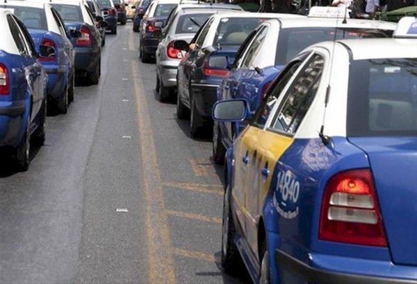 Ταξί: Αλλάζει το όριο μεταφοράς επιβατών από τη Δευτέρα 24 Ιανουαρίου