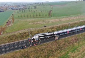 Γαλλία: Είκοσι τραυματίες μετά από εκτροχιασμό τρένου υψηλής ταχύτητας TGV