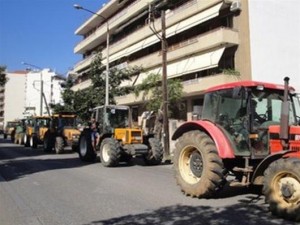 Αγρότες με τρακτέρ κατευθύνονται στο κέντρο της Θεσσαλονίκης - μποτιλιάρισμα στο κέντρο - αναμένονται αλλαγές στα δρομολόγια του ΟΑΣΘ