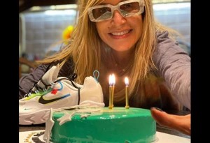 Άννα Βίσση: Η τούρτα-έκπληξη για τα γενέθλια της δημοφιλούς τραγουδίστριας