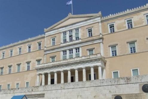 Ολονύκτιο θρίλερ στο Κοινοβούλιο- ορόσημο τέλους για τον ΣΥΡΙΖΑ