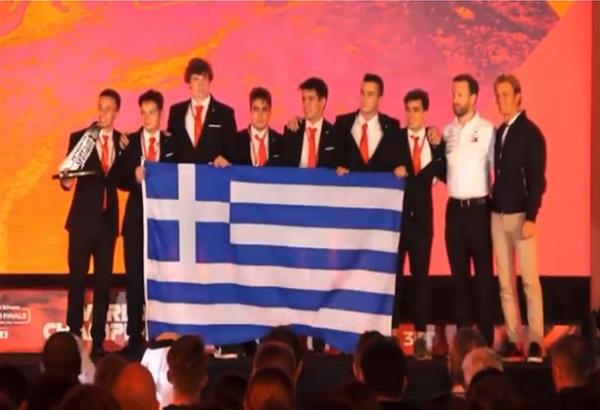Σε Έλληνες μαθητές το βραβείο για το Ταχύτερο Αυτοκίνητο στον Κόσμο στον Παγκόσμιο Τελικό F1 in Schools