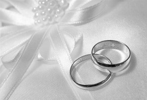 Φθιώτιδα: Παντρεύτηκε πεθαμένο με τις...ευλογίες του ιερέα
