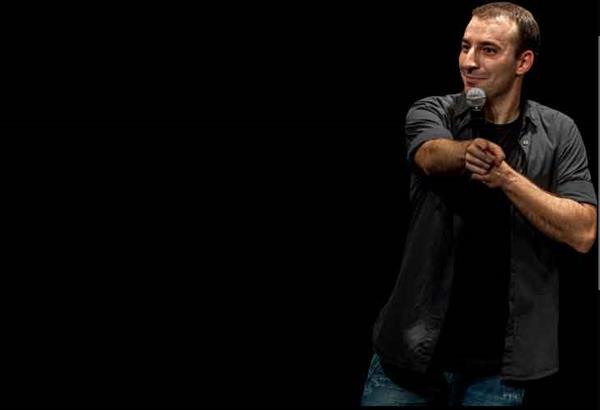 Αναβάλλονται οι παραστάσεις του Γιώργου Χατζηπαύλου «Comedy club για παιδιά» στο Κολοσσαίον 