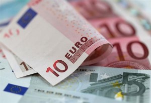 ΕΚΘ: Τα 534 ευρώ δεν φτάνουν για να ζήσουν οι οικογένειες. Καταβολή στο ακέραιο του δώρου Χριστουγέννων
