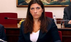 Ζωή Κωνσταντοπούλου: Ντρέπομαι για όσους εμπόδισαν τη βίαιη προσαγωγή του Γ. Στουρνάρα