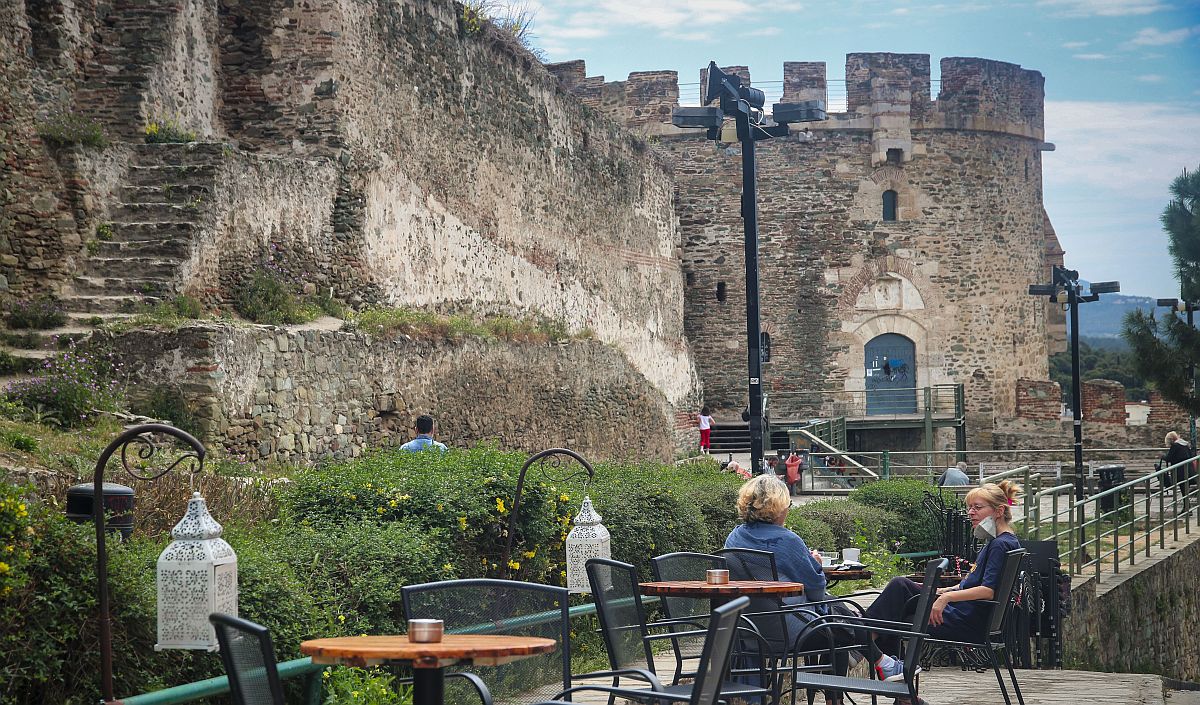 Η Θεσσαλονίκη μεταξύ των δέκα πιο ανθεκτικών πόλεων στην Ευρώπη για ταξίδια στο καλοκαίρι