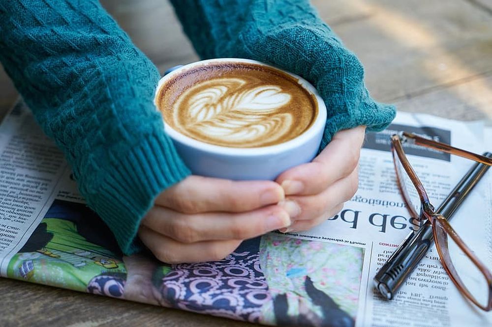 Καφές και εφημερίδα