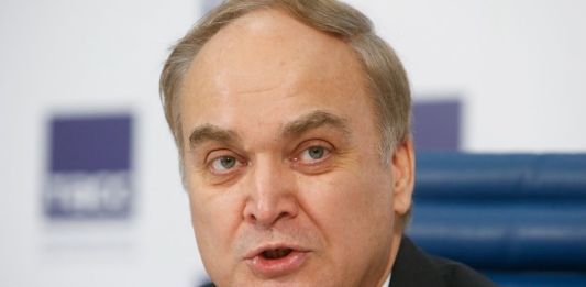 Ρώσος Πρέσβης Ανατολί Αντόνοφ