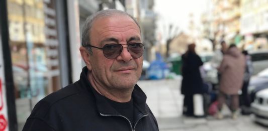 Θεσσαλονίκη: Ο «καλός Σαμαρείτης» των Ουκρανών προσφύγων