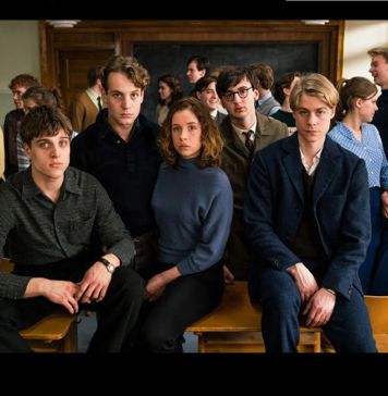 Σκηνή με μαθητές στη τάξη απο την ταινία Η Σιωπηλή Επανάσταση (2018)