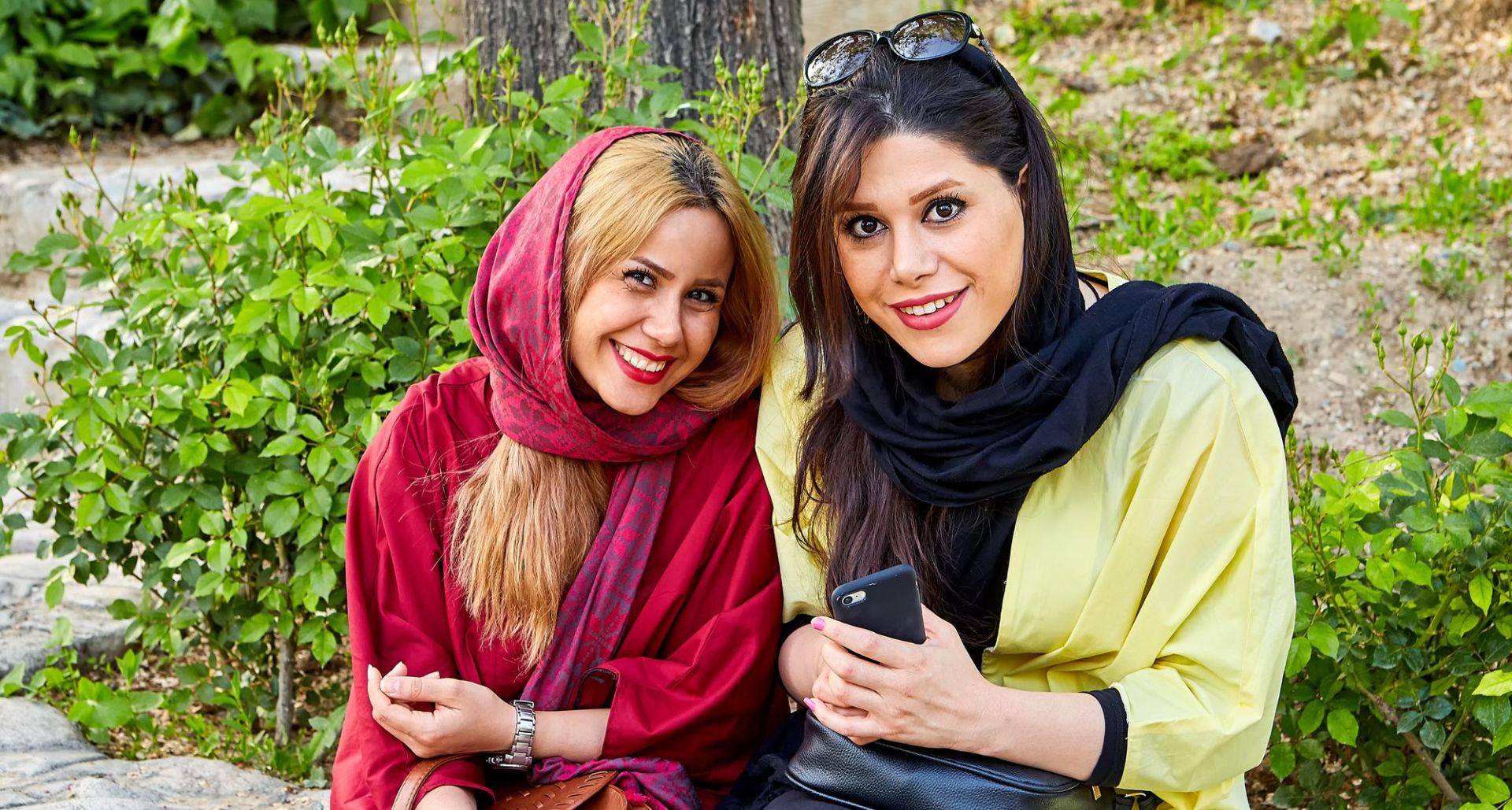 Γυναίκες στο Ιραν σε δημόσιο πάρκο