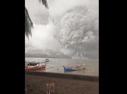 Ηφαιστειο Ινδονησία